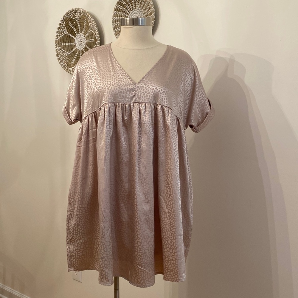 Entro Champagne Leopard Dress